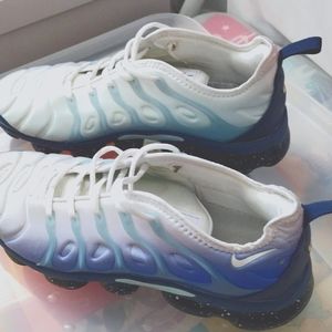 Nike vapor Max plus size 10 in great condition